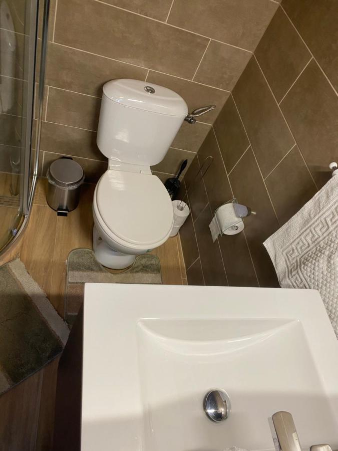 Superbe Appartement Шарлеруа Екстер'єр фото