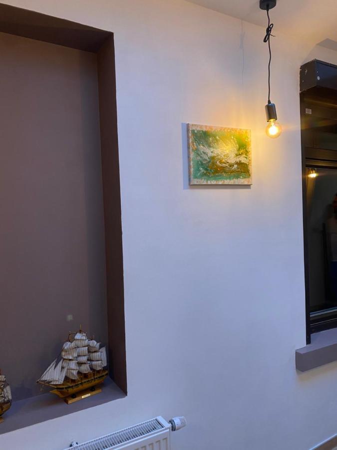 Superbe Appartement Шарлеруа Екстер'єр фото