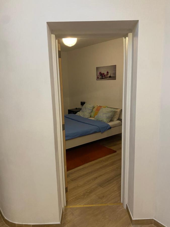 Superbe Appartement Шарлеруа Екстер'єр фото