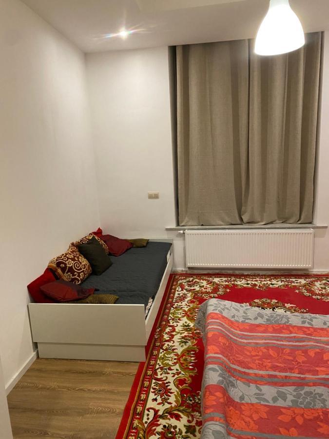Superbe Appartement Шарлеруа Екстер'єр фото